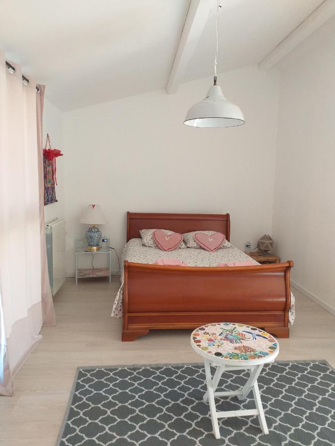 Ferienwohnung La Maison D Annick Lodève Exterior foto